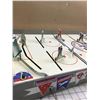 Image 3 : VINTAGE HOCKEY MASTER MODEL H6T TABLE TOP HOCKEY GAME BY MUNRO GAMES ESSO COCA-COLA