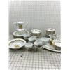 Image 1 : VINTAGE SET GOLDEN ROSE RIDGWAY ENGLAND CHINA 51 PCS
