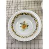 Image 2 : VINTAGE SET GOLDEN ROSE RIDGWAY ENGLAND CHINA 51 PCS