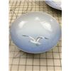 Image 3 : B&G BING & GRONDAHL DENMARK SEAGULL PORCELAIN SET OF BOWLS 9 1/2" AND 8"