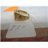 Image 2 : Gold Toned Man's Ring with Stone