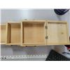 Image 2 : Folding wood sewing box