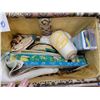 Image 2 : Fabric sewing stand with contents, patterns, trims, gadgets, doilies