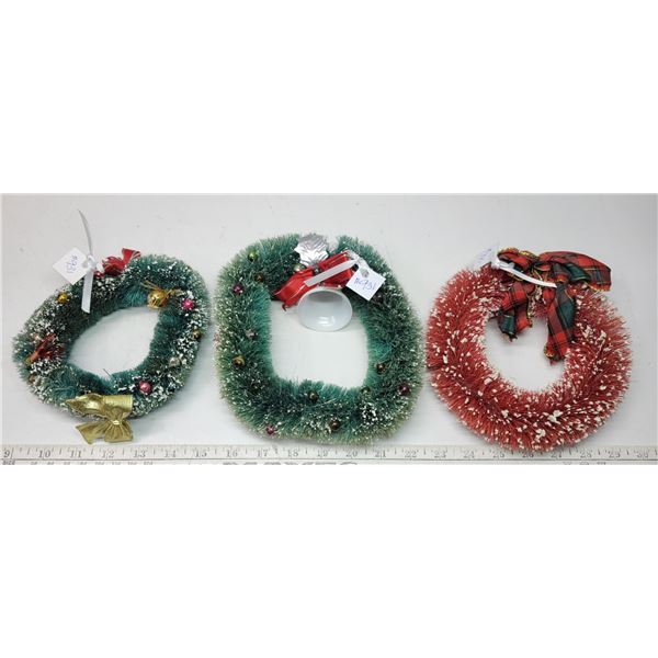 Bottle brush wreaths (3)