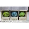 Image 1 : Lighted Ice Christmas bulbs, mint in box (3)