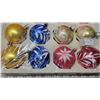 Image 3 : Fieldcraft box of glass Christmas ornaments