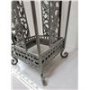 Image 3 : Metal umbrella stand