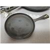 Image 2 : Cast frying pans (4)