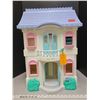 Image 1 : Fisher Price Grand doll house, 1997