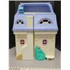 Image 7 : Fisher Price Grand doll house, 1997
