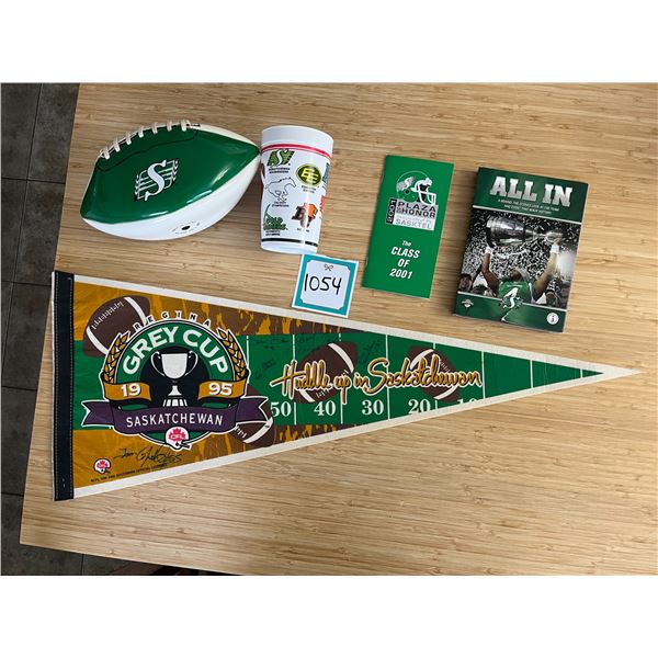 Rider Bundle including pennant with a few player signatures