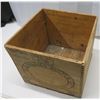 Image 2 : Saskatchewan / Canada Antique Butter Box