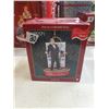 Image 1 : Carlton Cards Frank Sinatra Christmas ornament