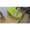 Image 2 : Infant Lounger