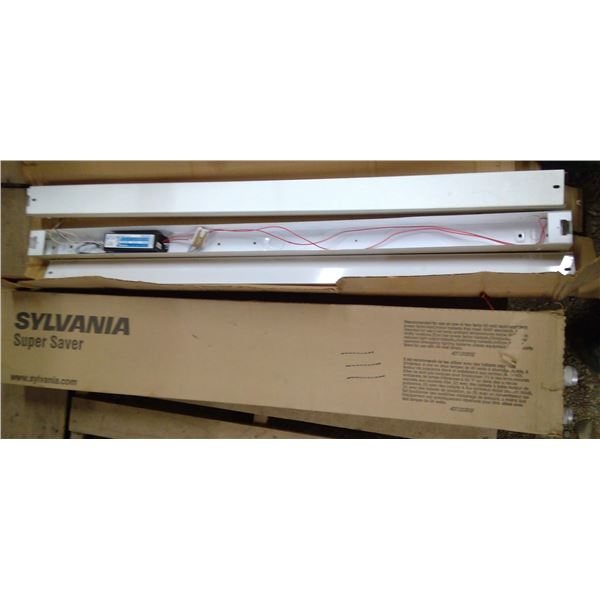 Sylvania flourescent lights(3) and 2 fixtures 48 inch