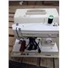 Image 1 : Kenmore sewing machine in case