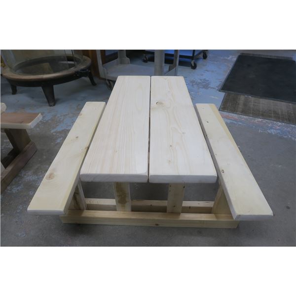 Kids Picnic Table - 36"W x 36"D x 19"H