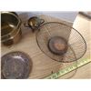 Image 3 : Lot of Misc. Items, Brass Colored Bowls