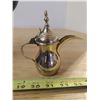 Image 3 : 2 Middle Eastern Style Coffee Pots