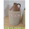 Image 3 : 2 Ceramic 1 Gallon Jugs