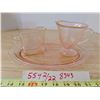 Image 1 : Pink Glass Tray and Creamers