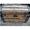 Image 3 : Vintage Trunk