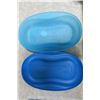 Image 2 : 2 Tupperware Pieces