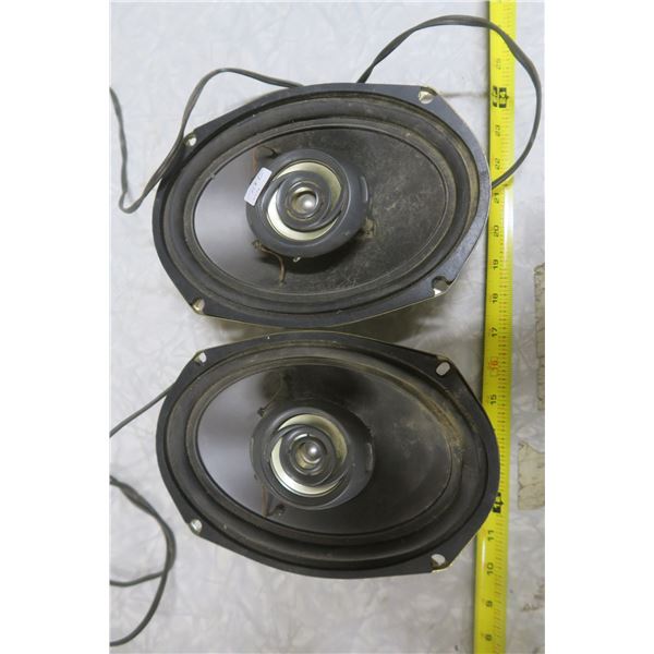 2 JVC Speakers