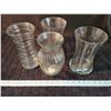 Image 1 : 4 glass vases