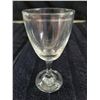 Image 3 : 4 Bailey's liqueur glasses and 4 plain liqueur glasses