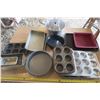 lot of assorted baking pans