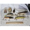 Image 3 : 3 large vintage handmade fishing lures plus other misc. vintage lures