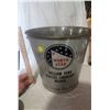 Image 6 : 25lb Northstar William Penn Chassis Lubricant Pail (Nice bright decals)