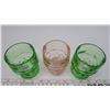 Image 5 : 3 Depression Glass Plates, 3 Water Glasses