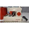 Image 4 : 1960'S Singer Junior Miss Sewing Machine--Complete with box