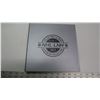 Image 3 : NHL 2013 Series 1 Collector's Album 7824/10000 - Includes Stamp Set, Gretzky Card, Plaque, Medallion