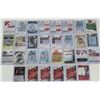 Image 4 : 30 assorted UpperDeck hockey cards - in plastic holders