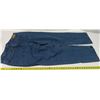 Image 3 : 4 Pairs of Jeans (2 Work Warehouse  40W x3 2L, 40W x 34L, 2 Kirkland 40W x 30L, 42W x 32L) - Good Co
