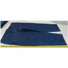 Image 9 : 4 Pairs of Jeans (2 Work Warehouse  40W x3 2L, 40W x 34L, 2 Kirkland 40W x 30L, 42W x 32L) - Good Co