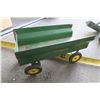 Image 7 : Vintage Metal John Deere Tractor and Trailer Model - Some Damage