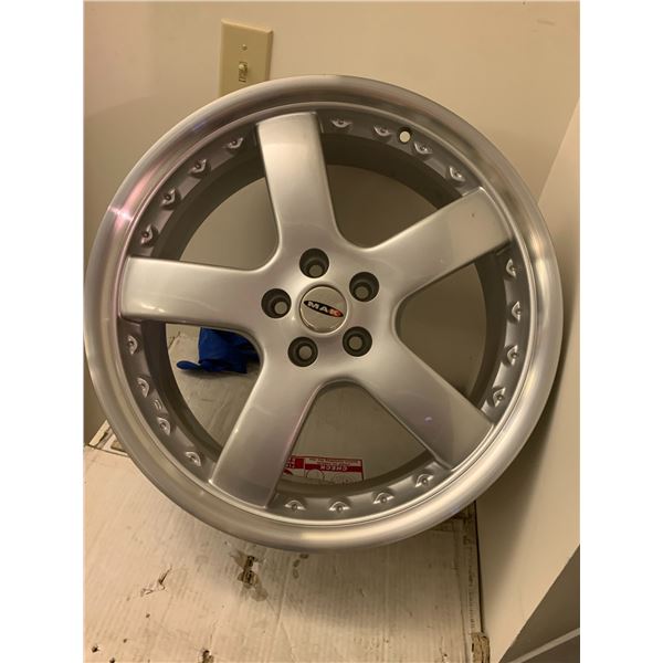 (4)NEW 18 Inch MAK ENERGY(Retail $1300)