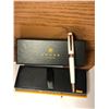 Image 2 : New Cross Pen Bailey FP White and Rose Gold Trim NIB