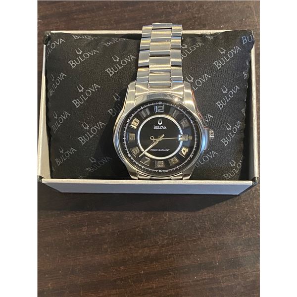 New Bulova men's wristwatch (new in box)