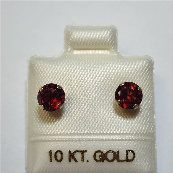 $240 10K  Garnet 5Mm(1.28ct) Earrings