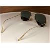 Image 2 : Pair of Ray-Ban sunglasses (Made in Italy)
