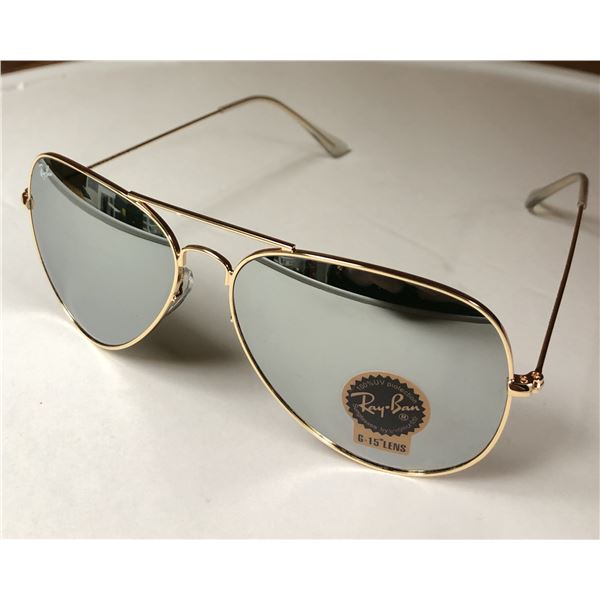 Pair of Ray-Ban sunglasses (Made in Italy)