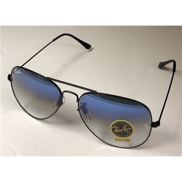 Pair of Ray-Ban sunglasses (Made in Italy)