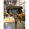 Image 3 : DELTA 17-900 STANDING ELECTRIC DRILL PRESS