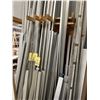 Image 2 : LOT OF ASSORTED ALUMINUM GLASS TRACK CHANNEL