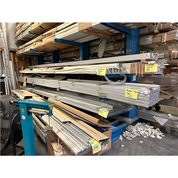 LIFT OF APPROXIMATELY 410 PCS OF ALUMINUM 24' X 1" MAP RAIL